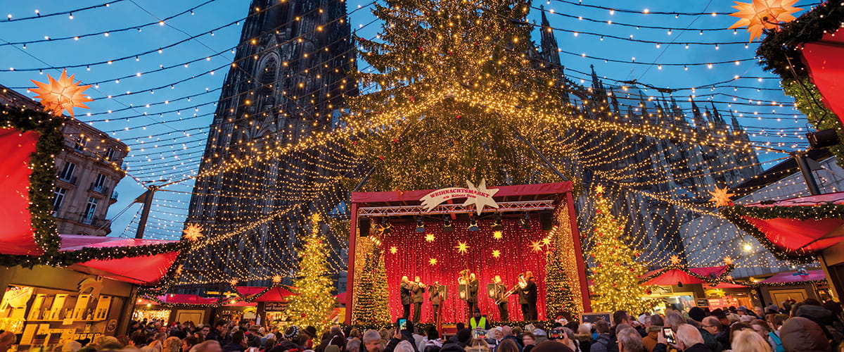 Cologne Cathedral and the Christmas Market